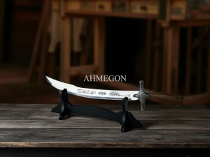 Minyatür Kılıçlar – Tarih ve Sanatın Küçük Boyutlu Yansımaları